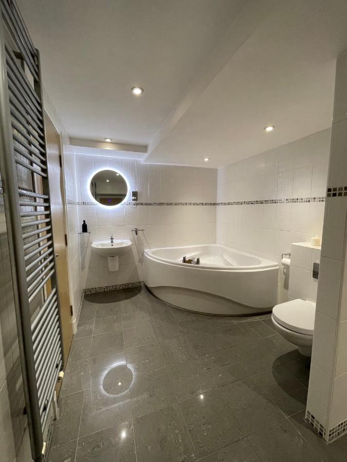 Vikings Duplex Apartment City Centre With Free Parking يورك المظهر الخارجي الصورة