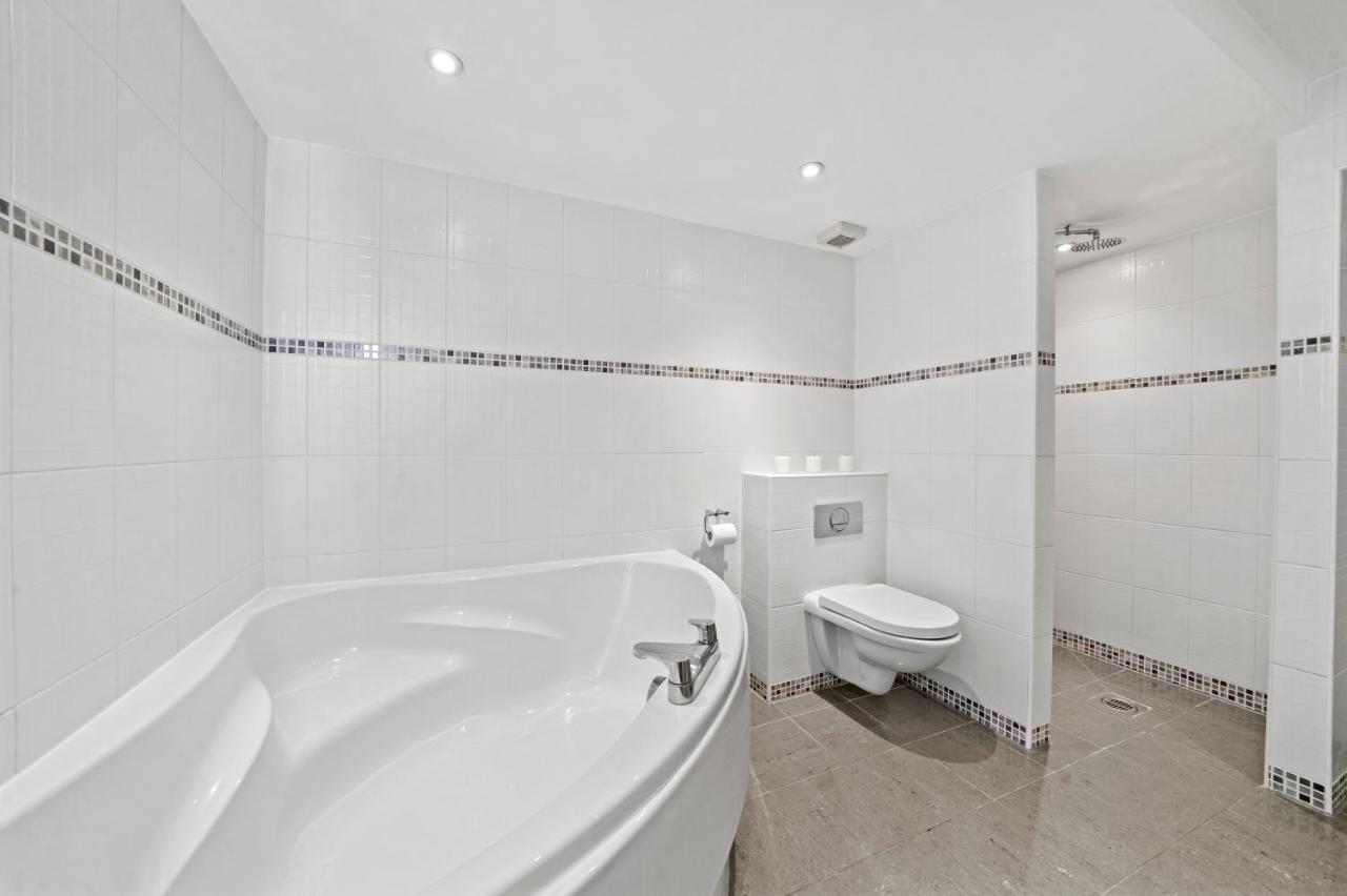 Vikings Duplex Apartment City Centre With Free Parking يورك المظهر الخارجي الصورة