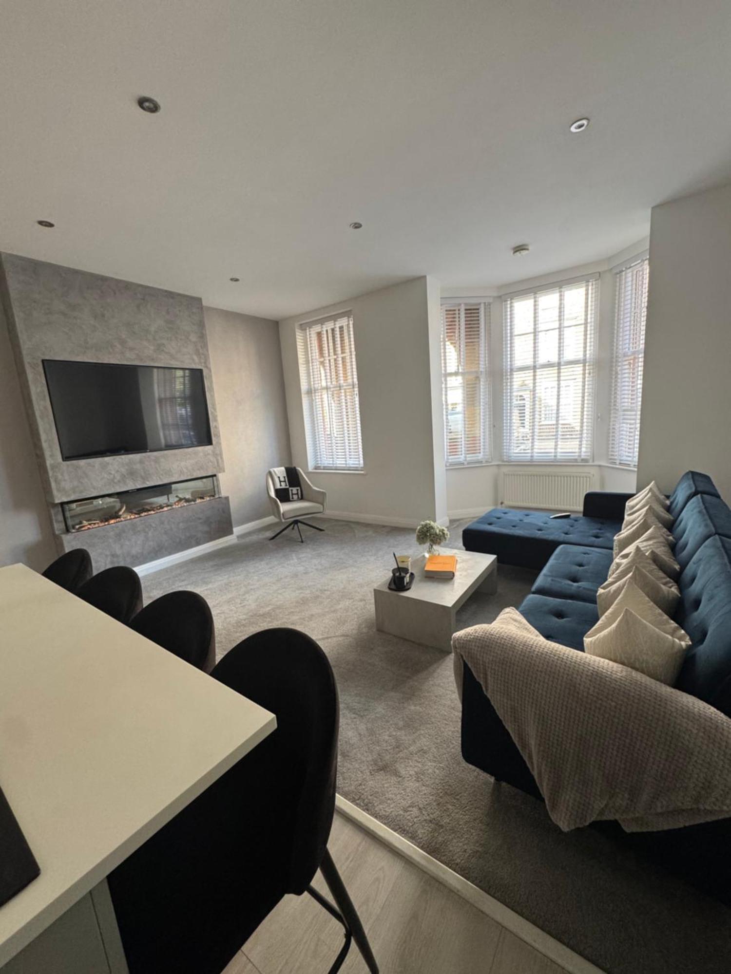 Vikings Duplex Apartment City Centre With Free Parking يورك المظهر الخارجي الصورة